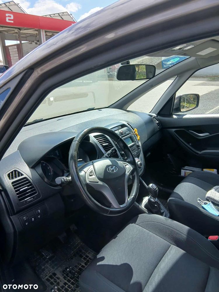 Hyundai ix20 1.4 CRDi blue Trend - 13