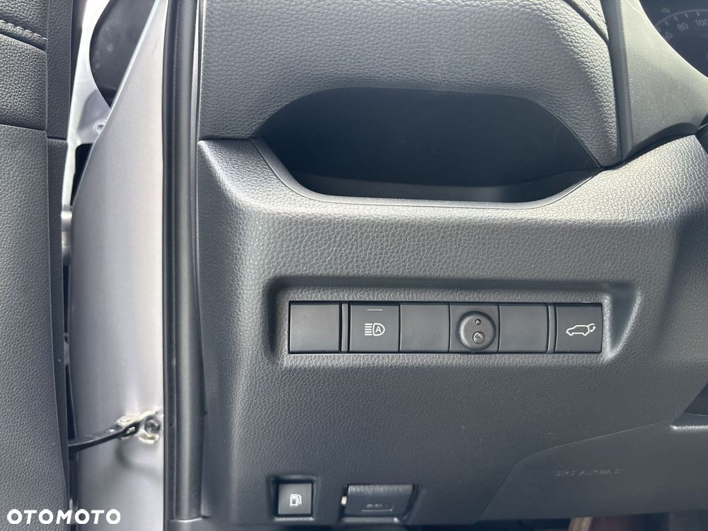 Toyota RAV4 - 22
