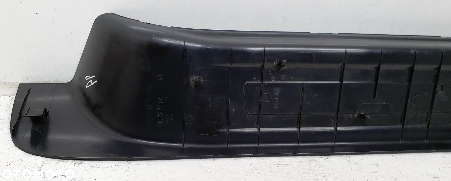 LISTWA NAKŁADKA PROGU PRAWY PRZÓD VOLVO C70 II 30787318 - 9