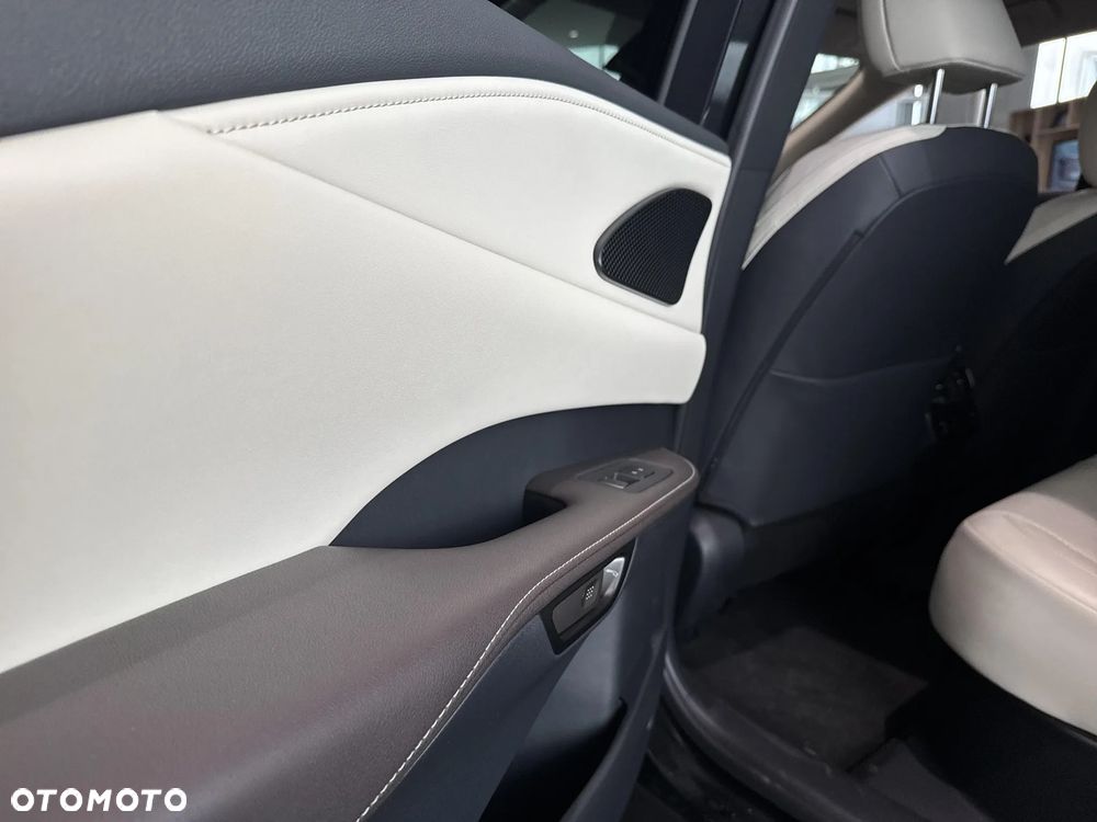 Lexus RX 450h+ Prestige - 25