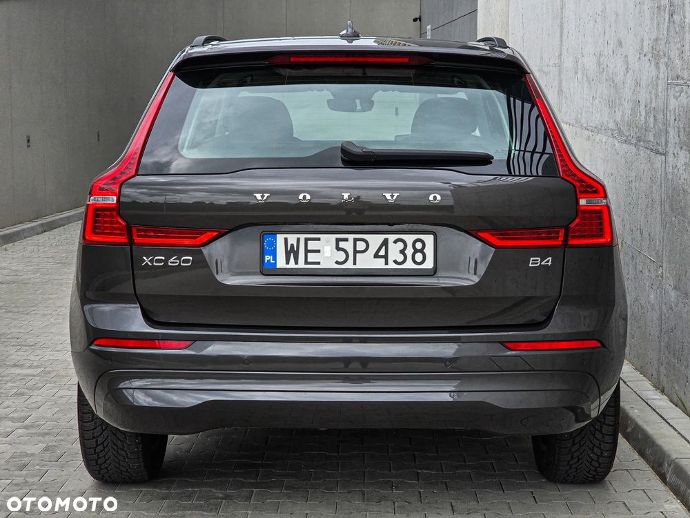 Volvo XC 60 B4 D Momentum Pro - 6