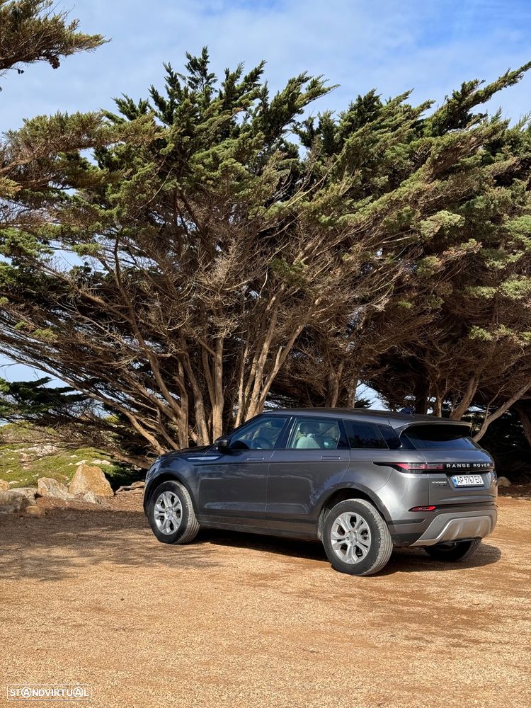 Land Rover Range Rover Evoque 2.0 D240 AWD SE Auto - 3