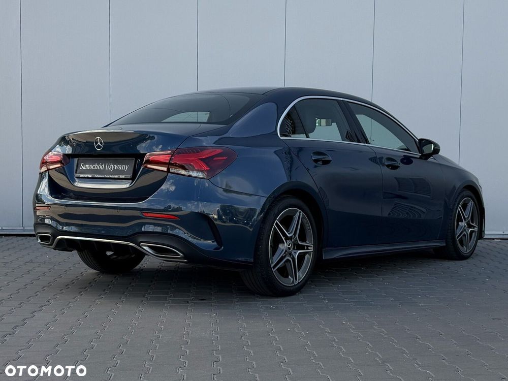 Mercedes-Benz Klasa A 180 AMG Line 7G-DCT - 7