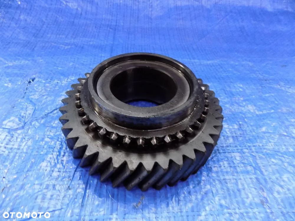 koło zębate skrzyni biegów l76847 john deere 6300 6100 6200 6400 - 5