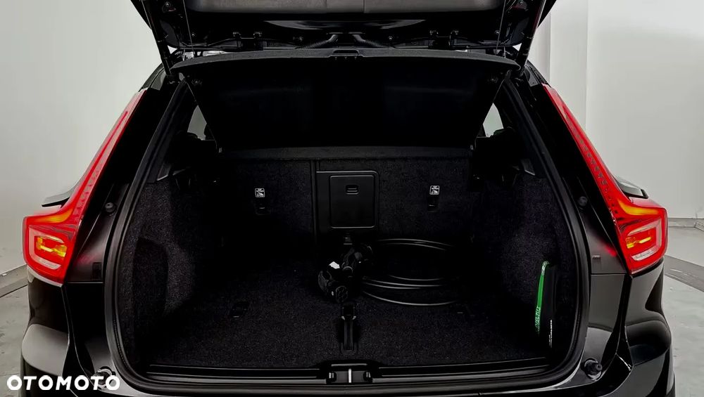 Volvo XC 40 82kWh Recharge Extended Range Ultimate - 27