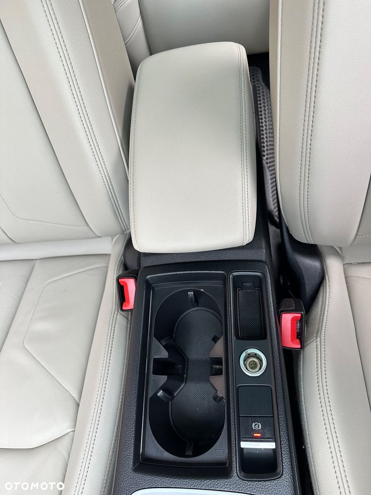 Audi Q3 45 TFSI Quattro S Line S tronic - 16