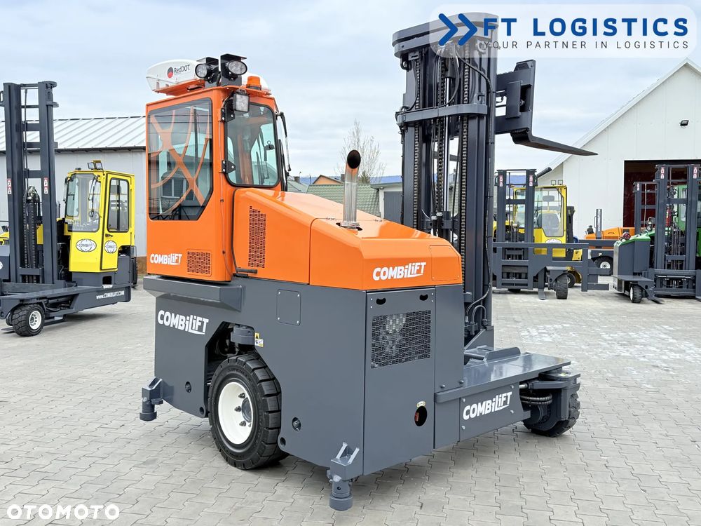 Combilift WÓZEK CZTEROKIERUNKOWY - WIELOKIERUNKOWY | COMBILIFT C4000 | DIESEL | TRIPLEX 6800MM | POZYCJONER WIDEŁ | OGRZEWANIE + KLIMATYZACJA | STAN IDEALNY | Szeroka oferta wózków czterokierunkowych i bocznych, dopasowanych do różnorodnych potrzeb i zastosowań - 26