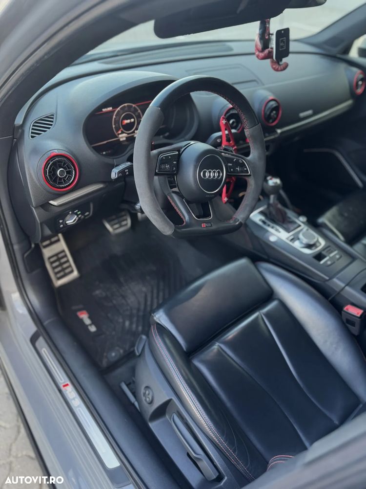 Audi RS3 - 5