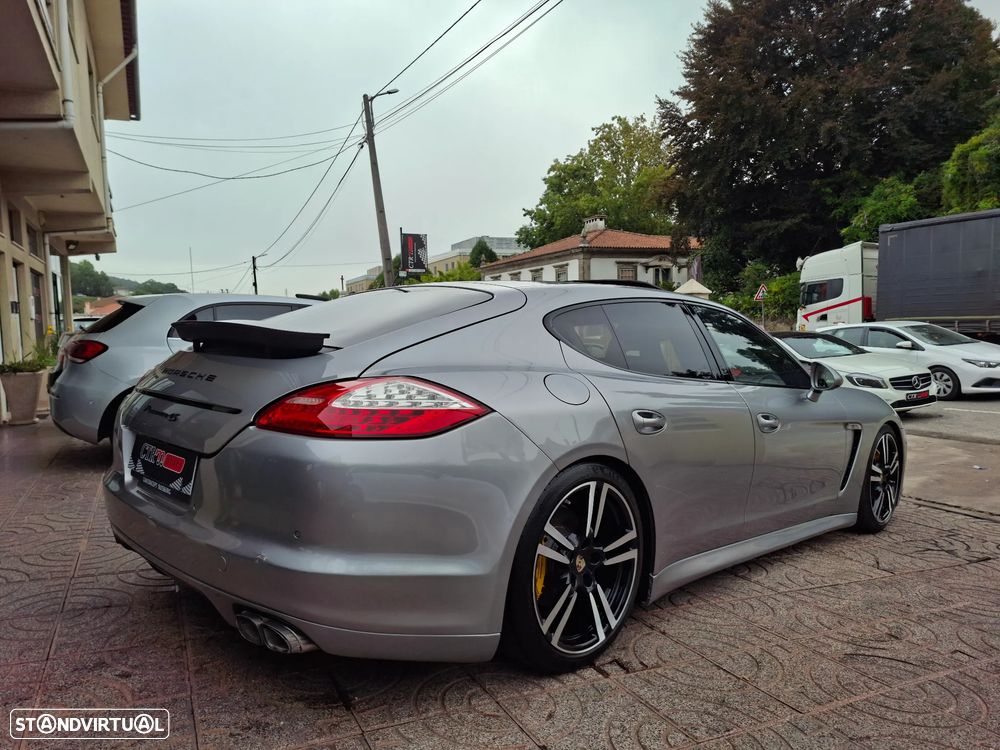 Porsche Panamera 4S PDK - 8