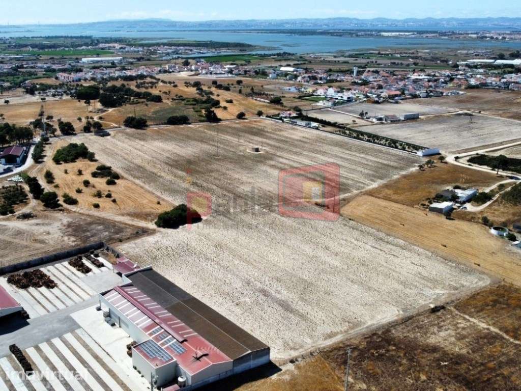 TERRENO SARILHOS GRANDES 9HA - Grande imagem: 3/5