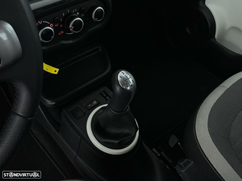 Renault Twingo 1.0 SCe Limited - 22