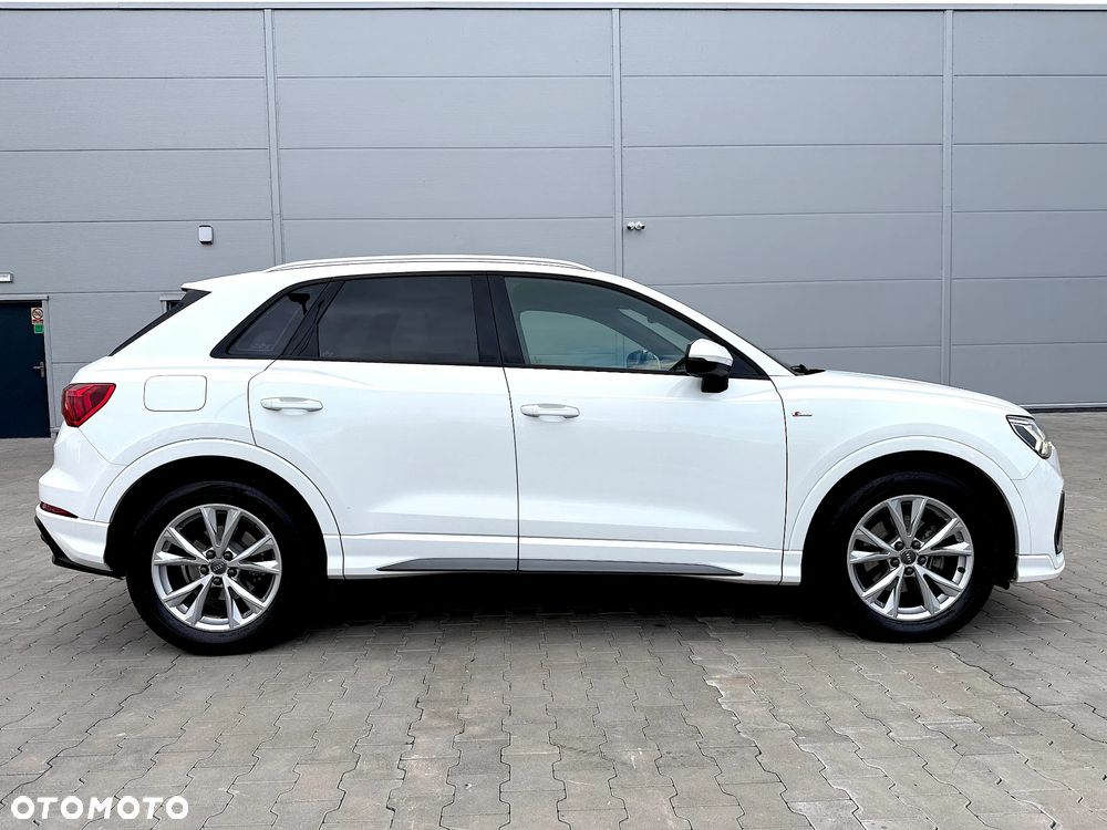 Audi Q3 35 TDI quattro S tronic S line - 25