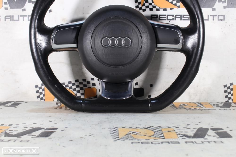 Volante Audi A3 8P / A4 B6 B7 B8 / A5 8T / A6 C6 Flat Bottom - 3