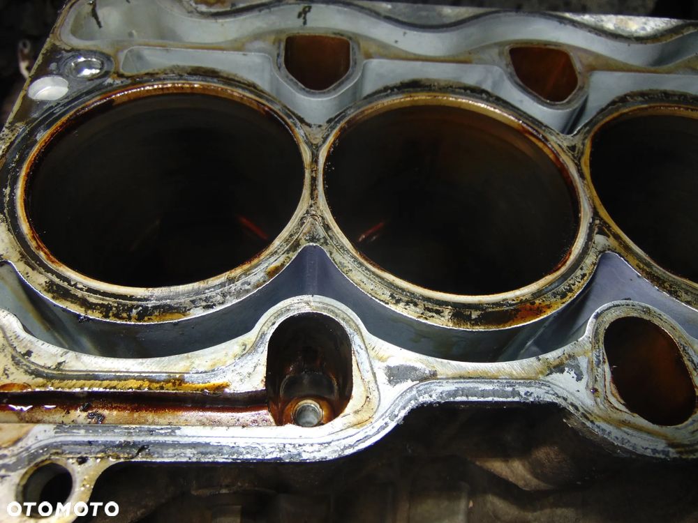 Blok silnika BMW n45b16 7523170 - 10