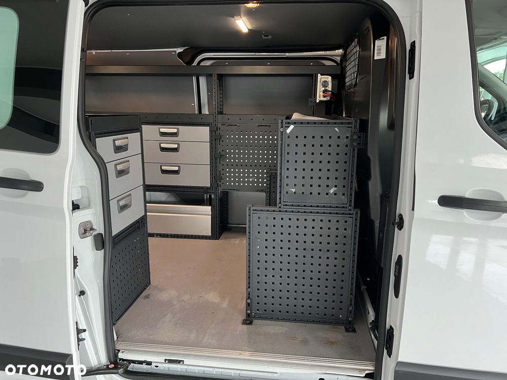 Ford Transit Custom - 21