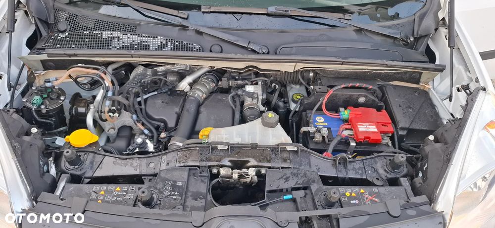 Renault KANGOO - 21
