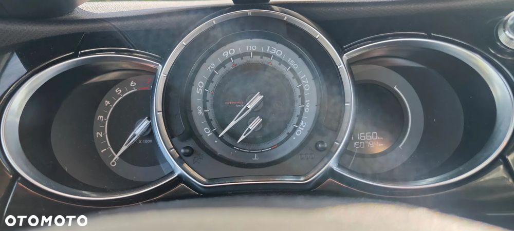 Citroën C3 VTi 120 Exclusive - 5