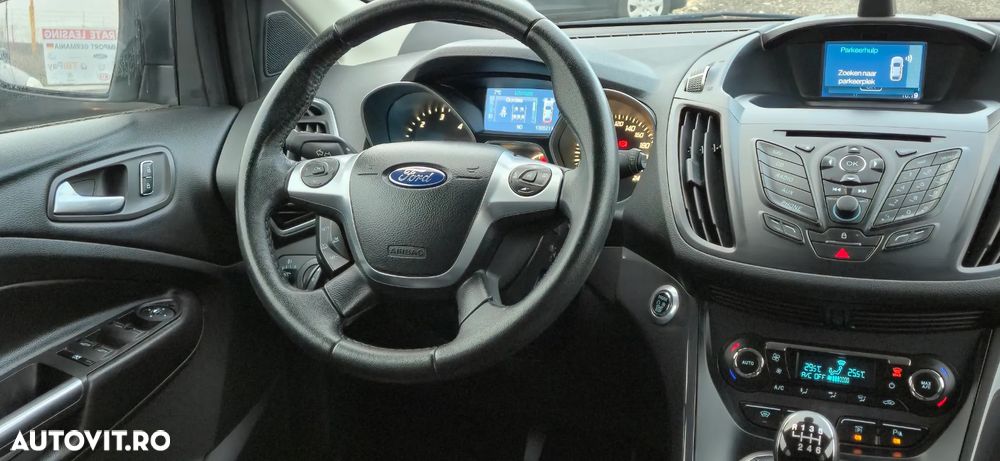 Ford Kuga 2.0 TDCi Titanium - 12