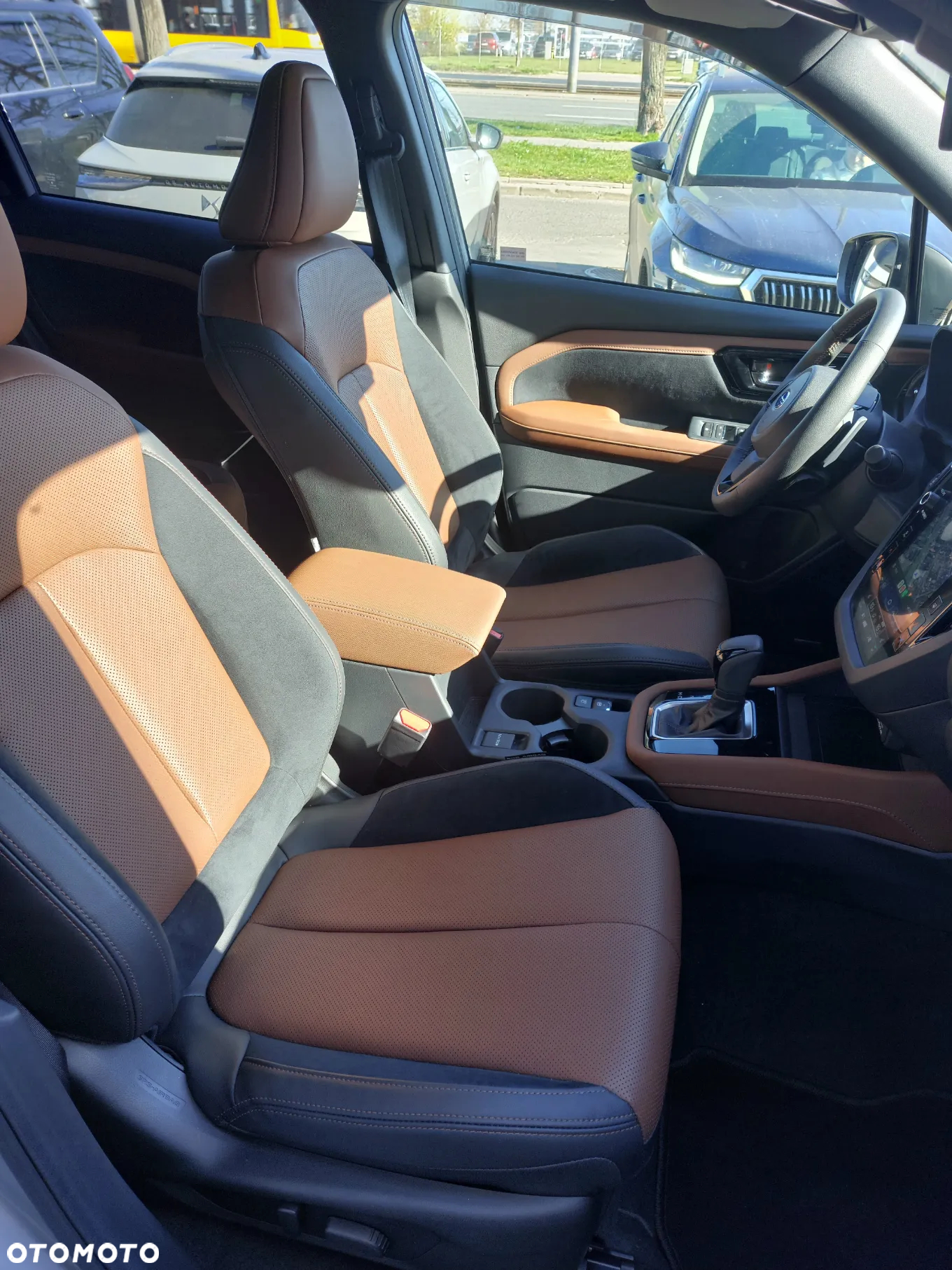 Subaru Forester 2.0i-L Platinum (EyeSight) Lineartronic - 4