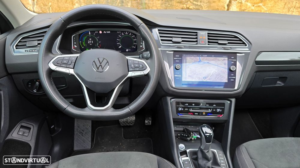 VW Tiguan - 14