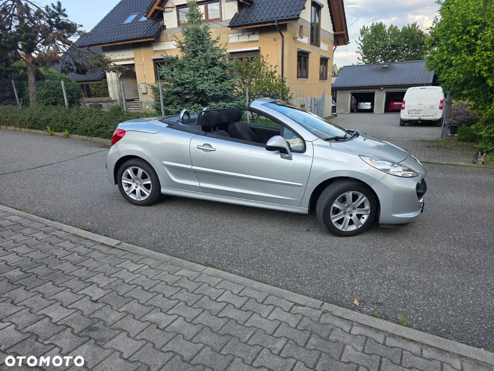 Peugeot 207 CC 1.6 Sport - 26