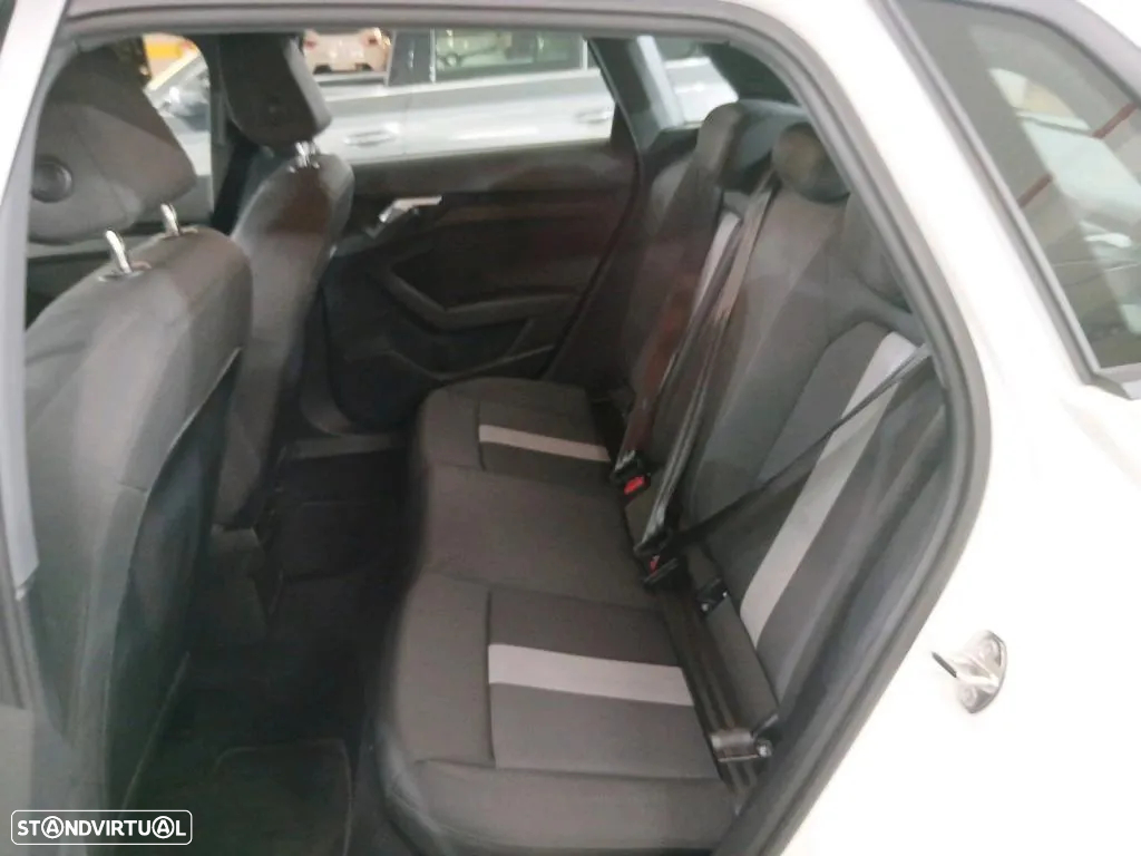 Audi A3 Sportback 30 TFSI S tronic - 12