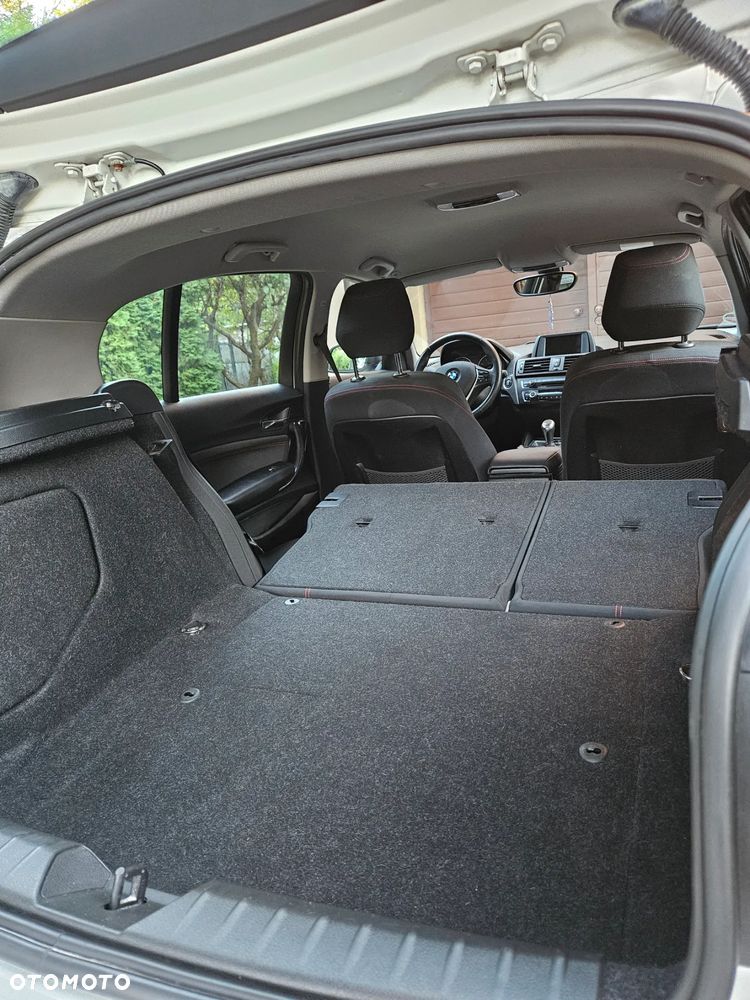 BMW Seria 1 116d Sport Line - 22