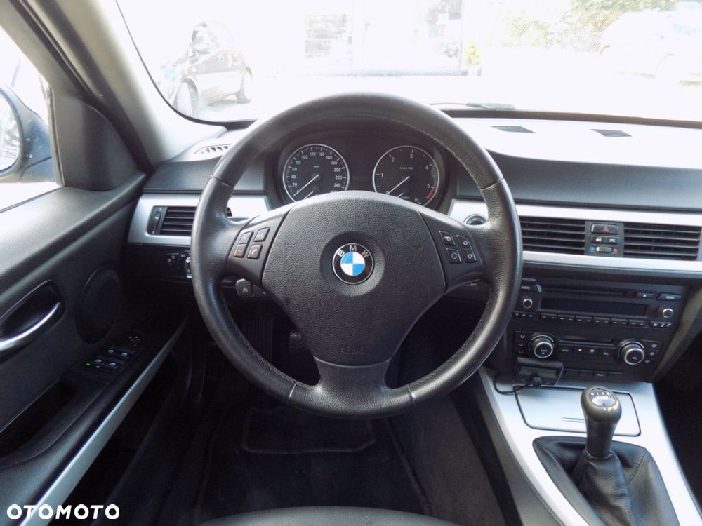 BMW Seria 3 - 6