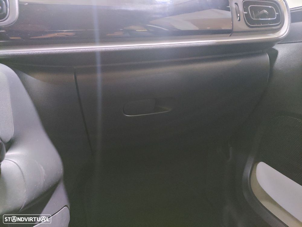 Citroën C3 1.2 PureTech Plus - 23