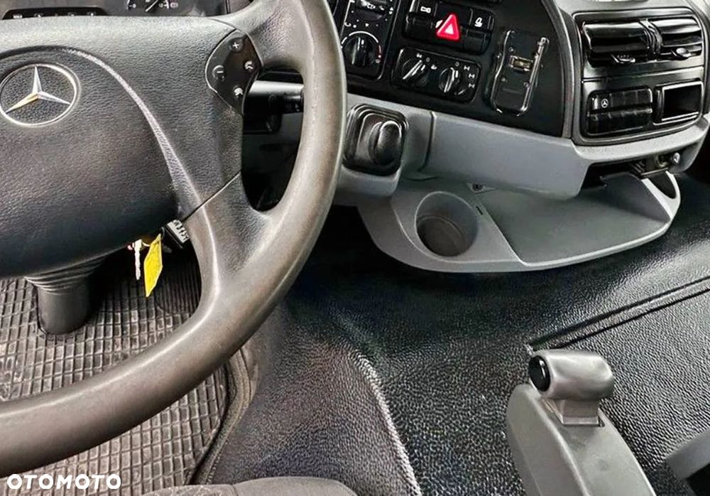 Mercedes-Benz Bezwypadkowy_Serwisowany_TOP-STAN - 8