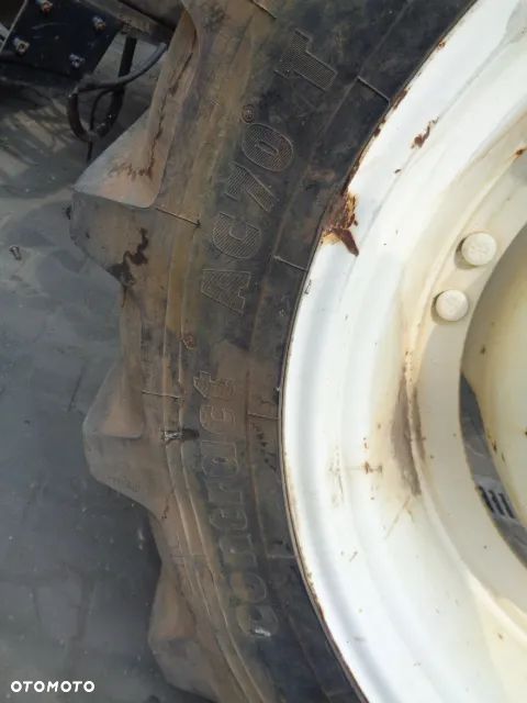 Felga 12x28 New Holland T6020 Delta - 3