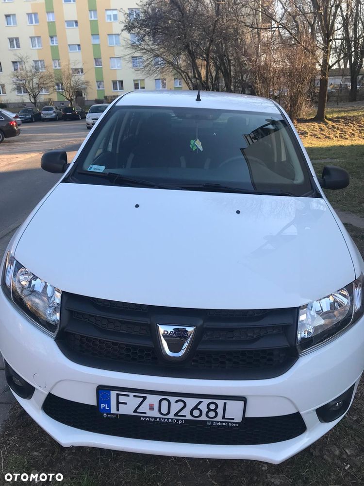 Dacia Logan - 1