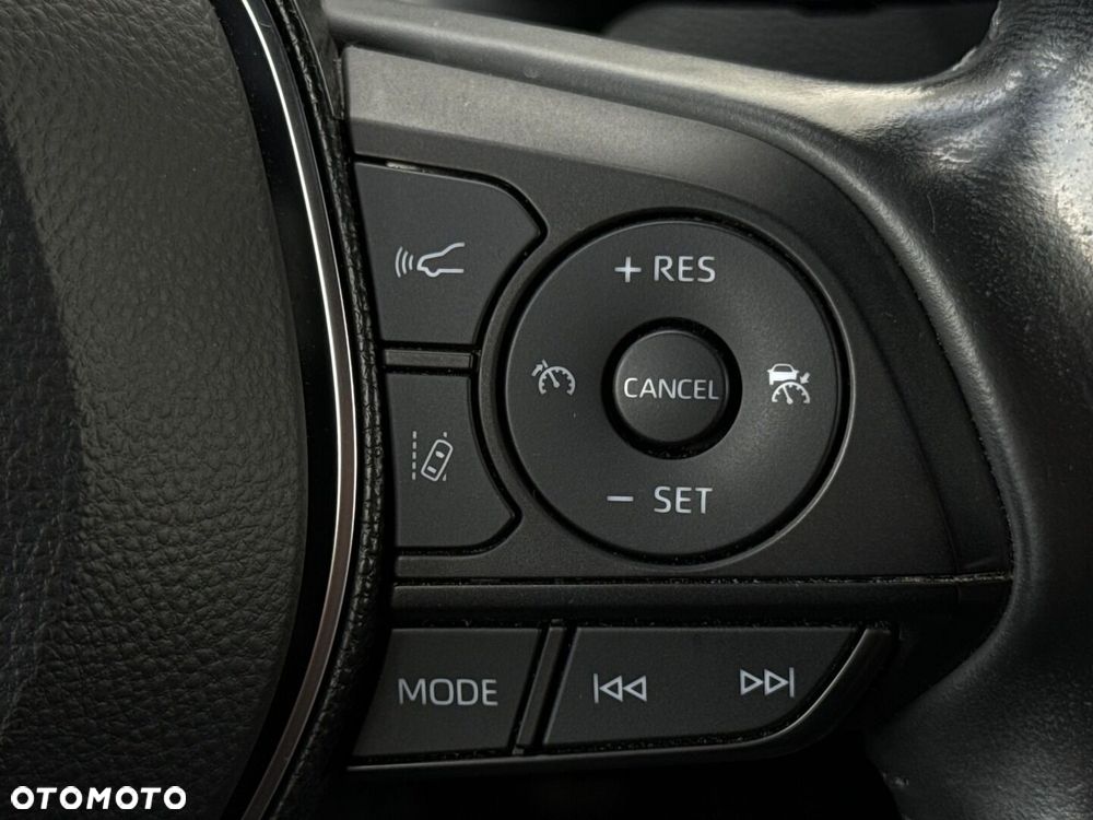 Toyota Corolla 1.8 Hybrid Selection - 25
