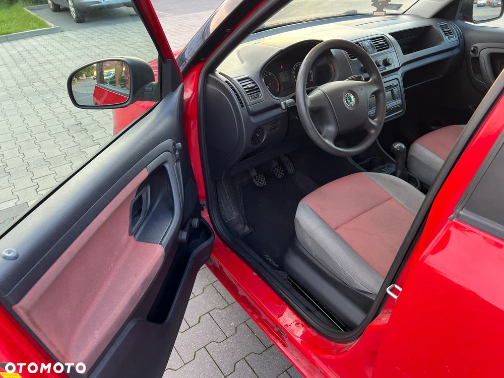 Skoda Fabia 1.2 HTP - 2
