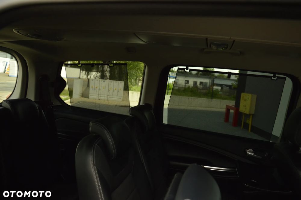 Ford Galaxy 2.0 TDCi DPF Champions Edition - 32