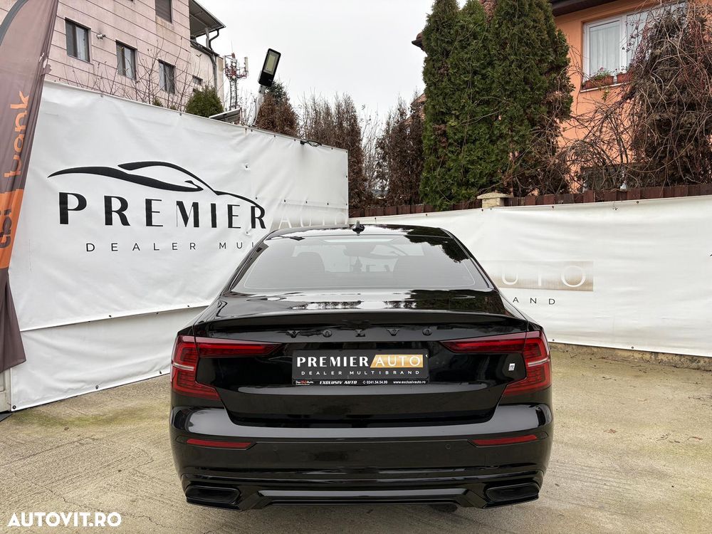 Volvo S60 T5 AWD R-Design - 4