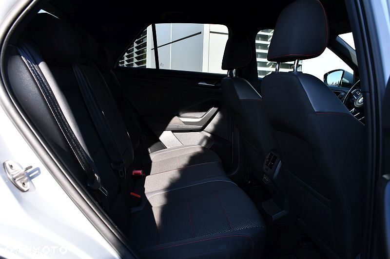 Volkswagen T-Roc 1.5 TSI OPF Style - 23