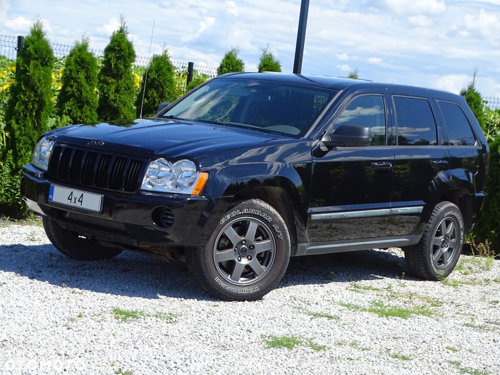 Jeep Grand Cherokee - 1