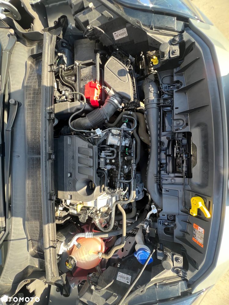 Ford Puma 1.0 EcoBoost Hybrid TITANIUM DESIGN - 35