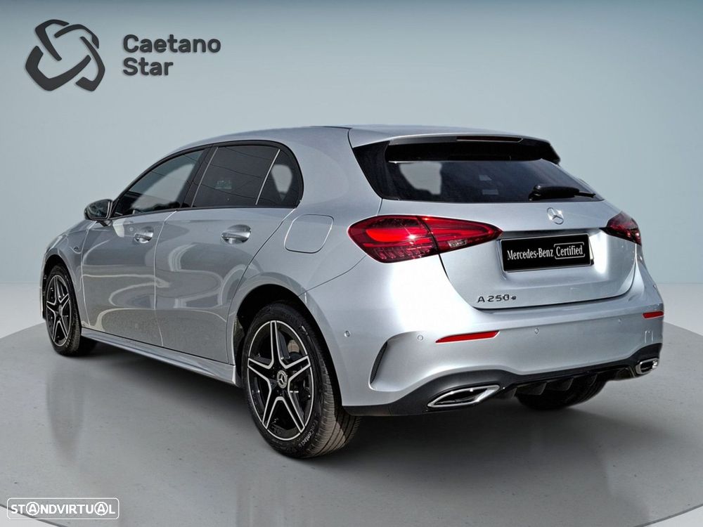 Mercedes-Benz A 250 e - 6