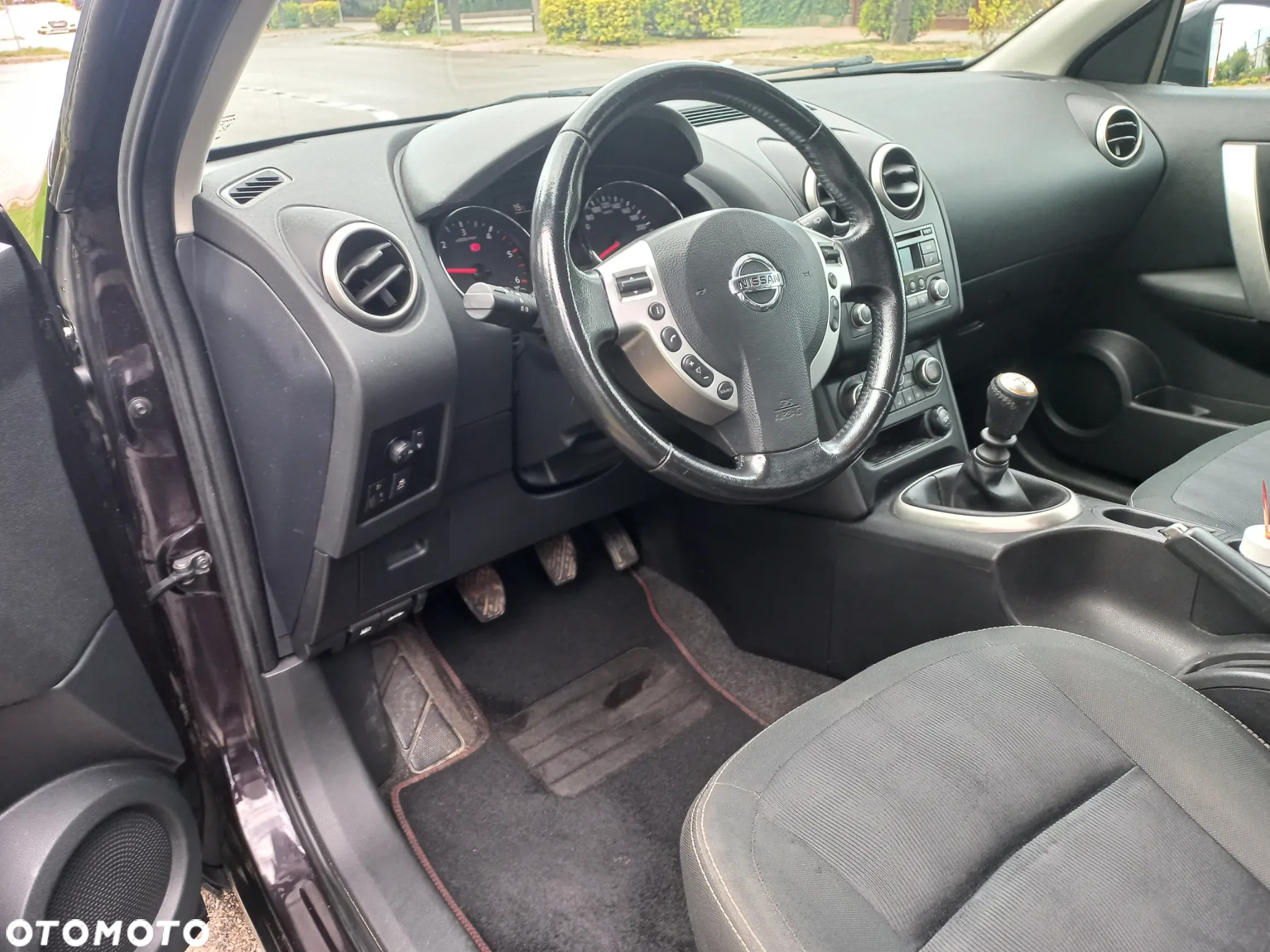 Nissan Qashqai 1.5 dCi N-Connecta - 18