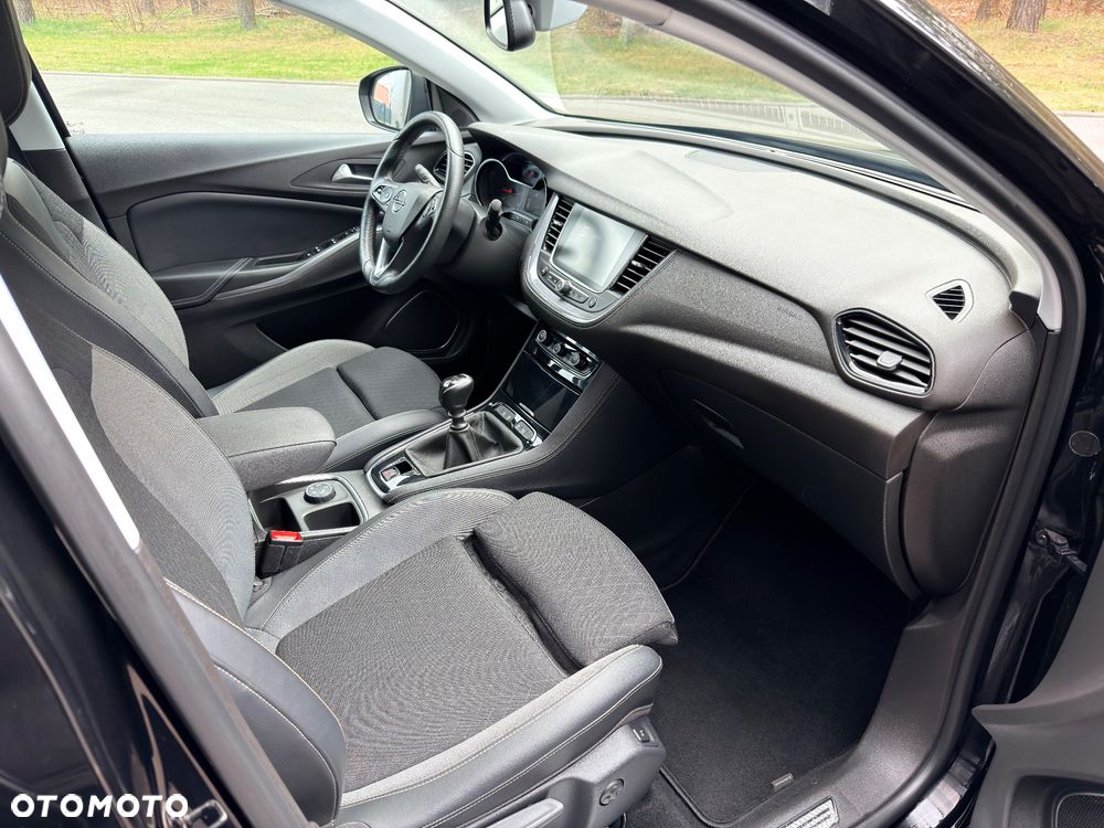 Opel Grandland X 1.2 Start/Stop Business INNOVATION - 30