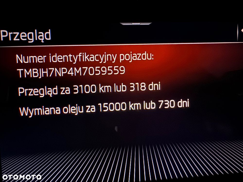 Skoda Superb 2.0 TDI DSG Premium Edition - 32