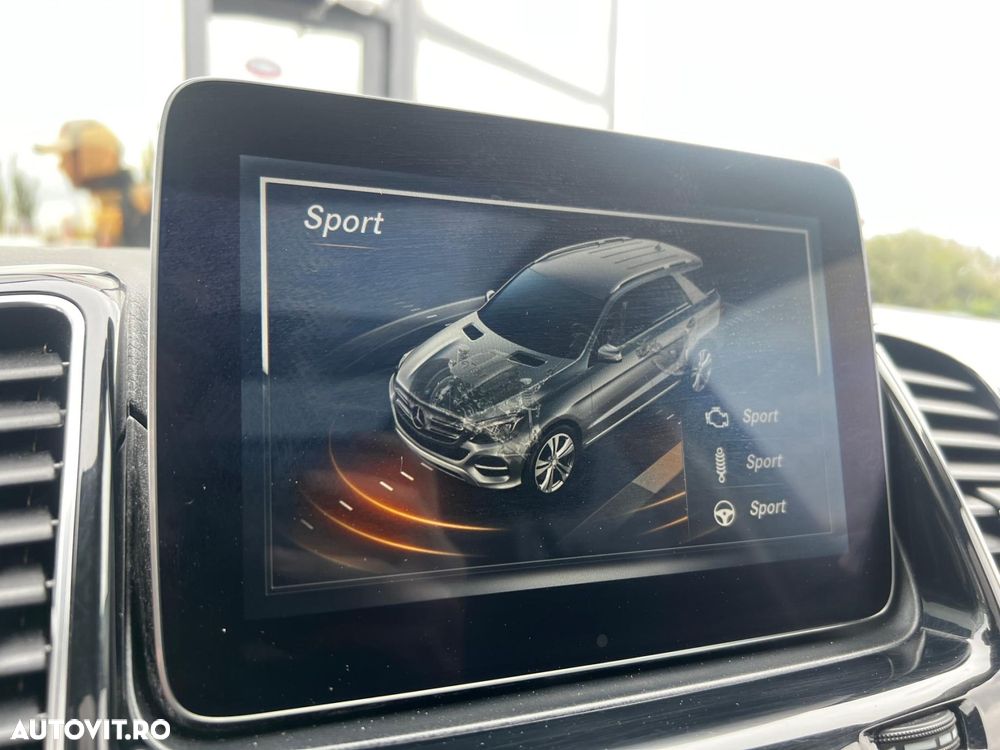 Mercedes-Benz GLE - 20