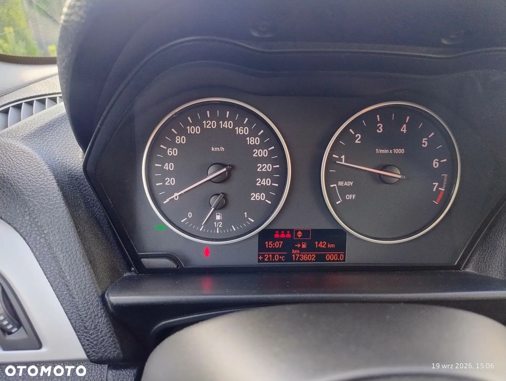 BMW Seria 1 114i - 16