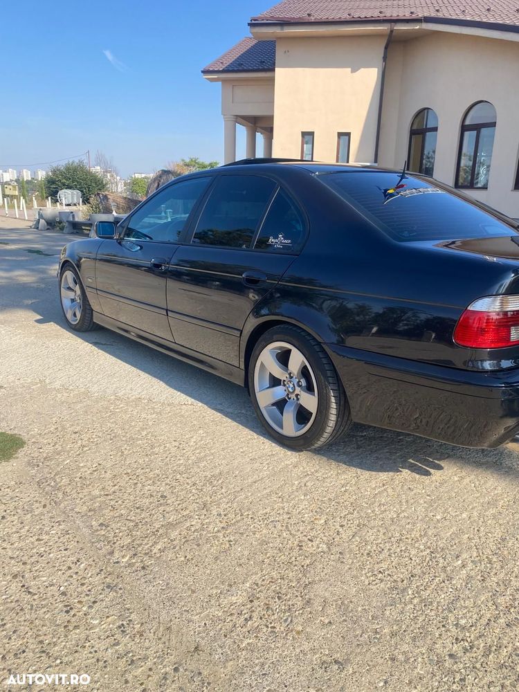 BMW Seria 5 520d - 10