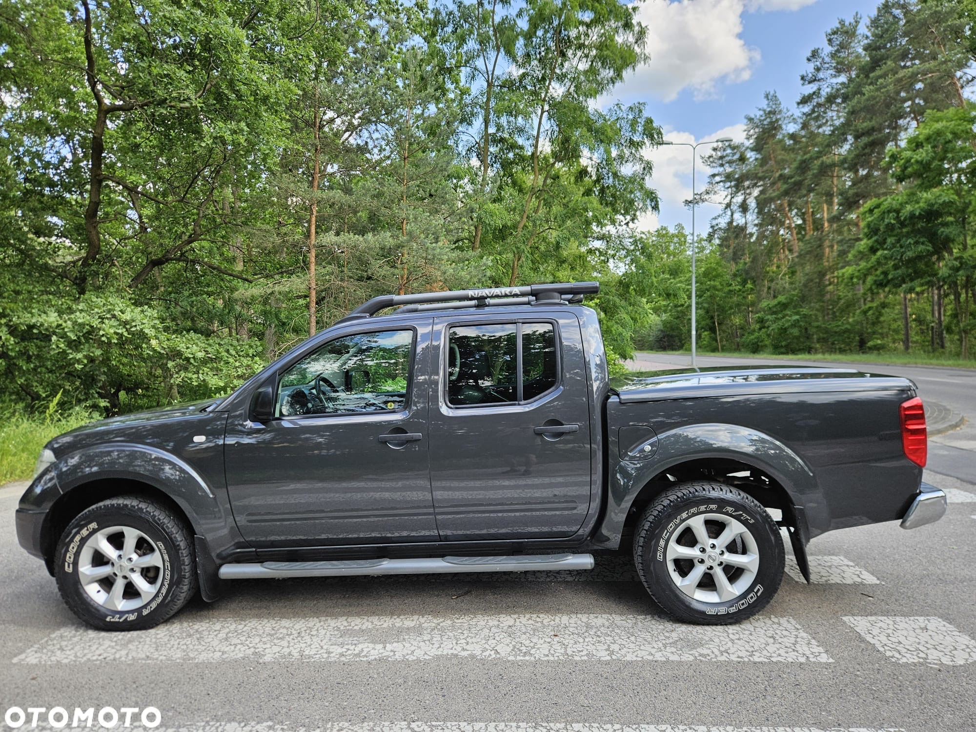 Nissan Navara 2.5 D Platinum - 5