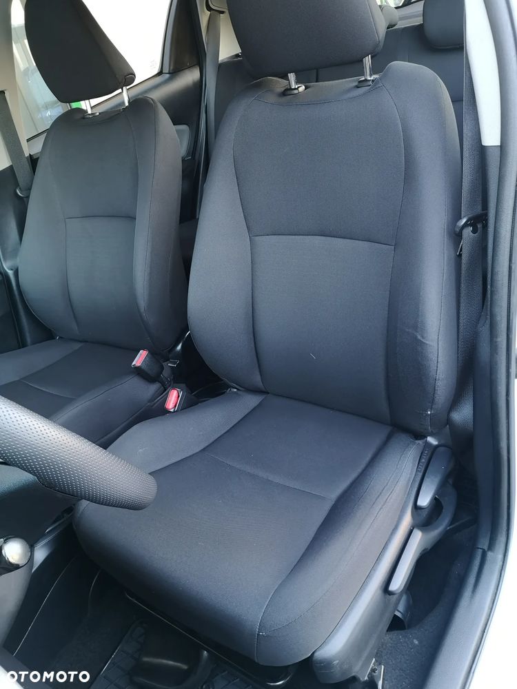 Toyota Yaris 1.0 Active - 19