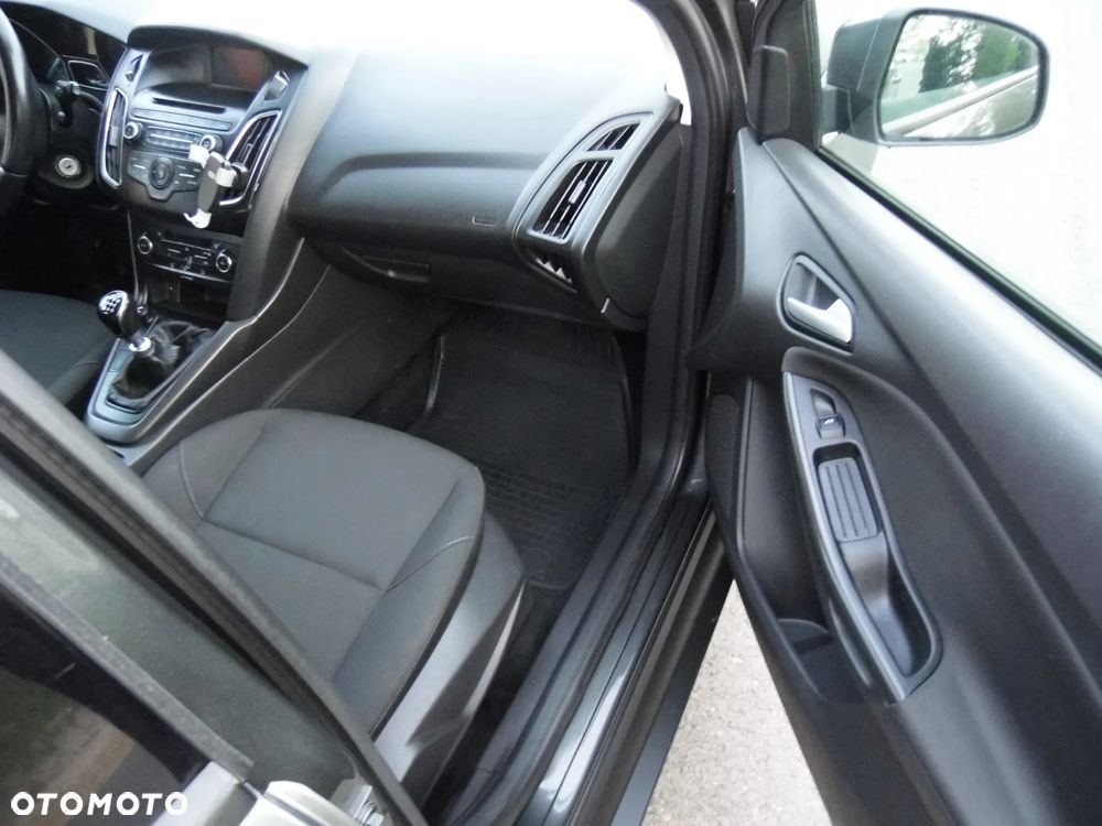 Ford Focus 1.0 EcoBoost Start-Stopp-System ACTIVE DESIGN - 32