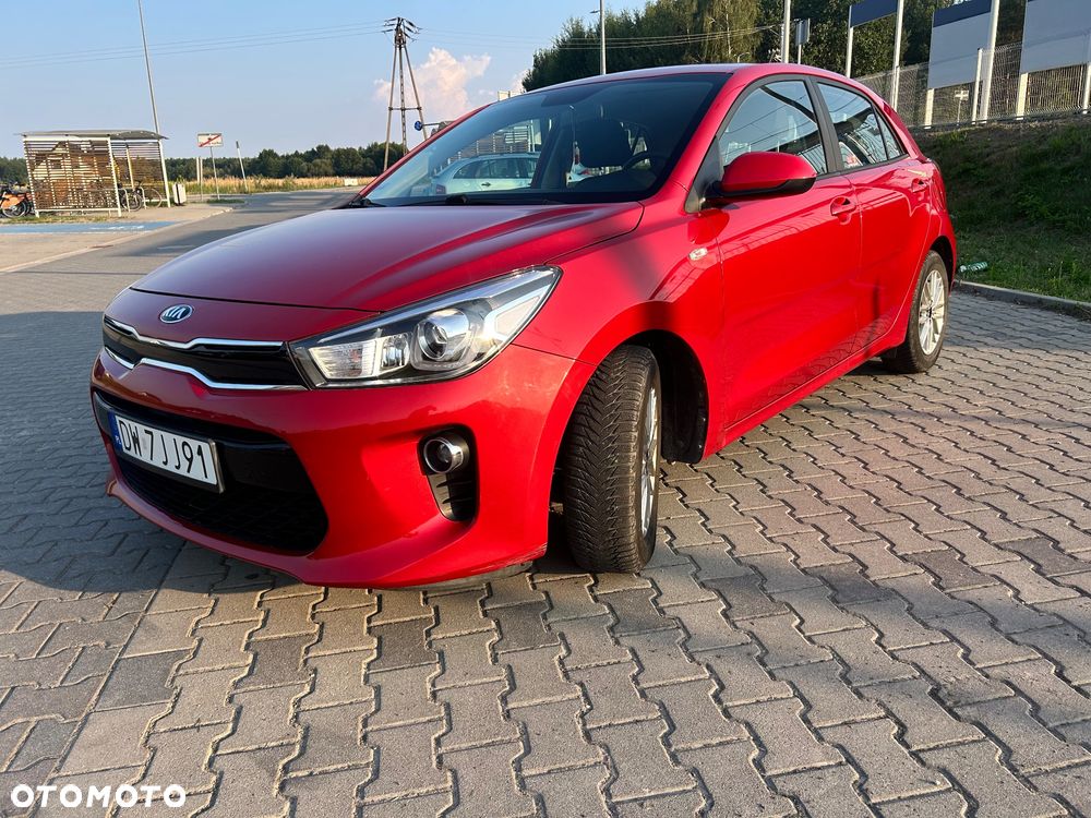 Kia Rio 1.2 L - 13